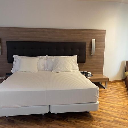 Hotel Bruc Ngoại thất bức ảnh