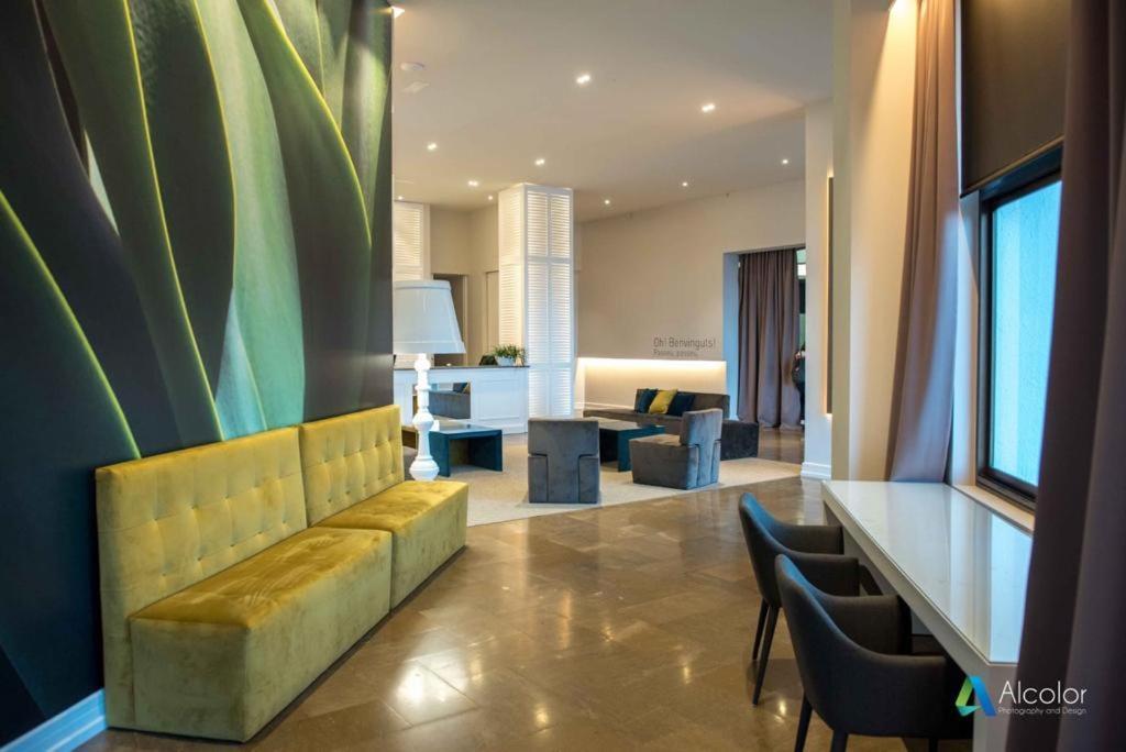 Hotel Bruc Ngoại thất bức ảnh
