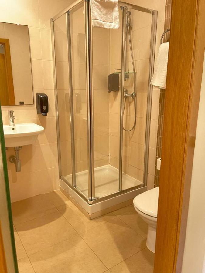 Hotel Bruc Ngoại thất bức ảnh