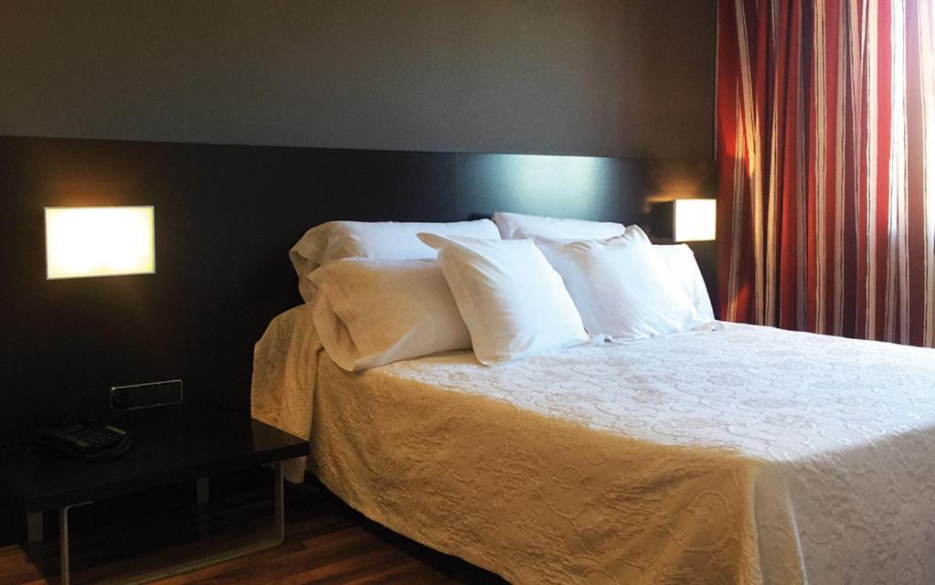 Hotel Bruc Ngoại thất bức ảnh