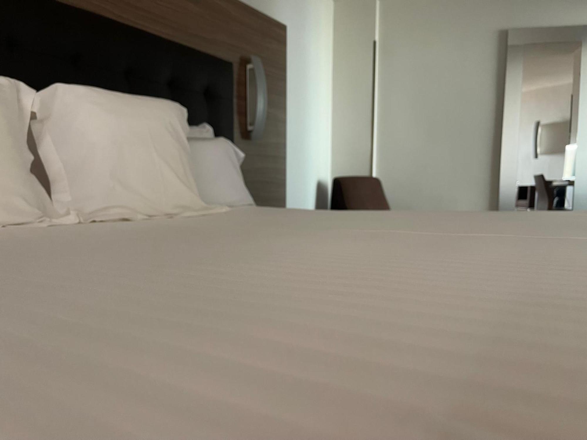 Hotel Bruc Ngoại thất bức ảnh